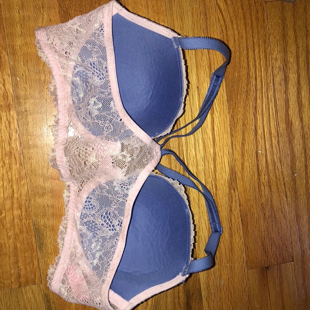 Victoria’s Secret bra - Picture 5 of 6
